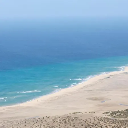 Lejlighed One Bedroom With Pool, At 200m From The *